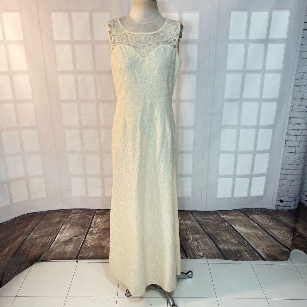 Miusol NWT Cream Floral Lace Sleeveless V-Back Maxi Length Dress Size XL